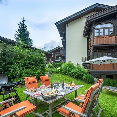 Stadtvilla Belle Kitz Im Zentrum Mit Sauna By Belle Stay Kitzbuhel Exterior photo