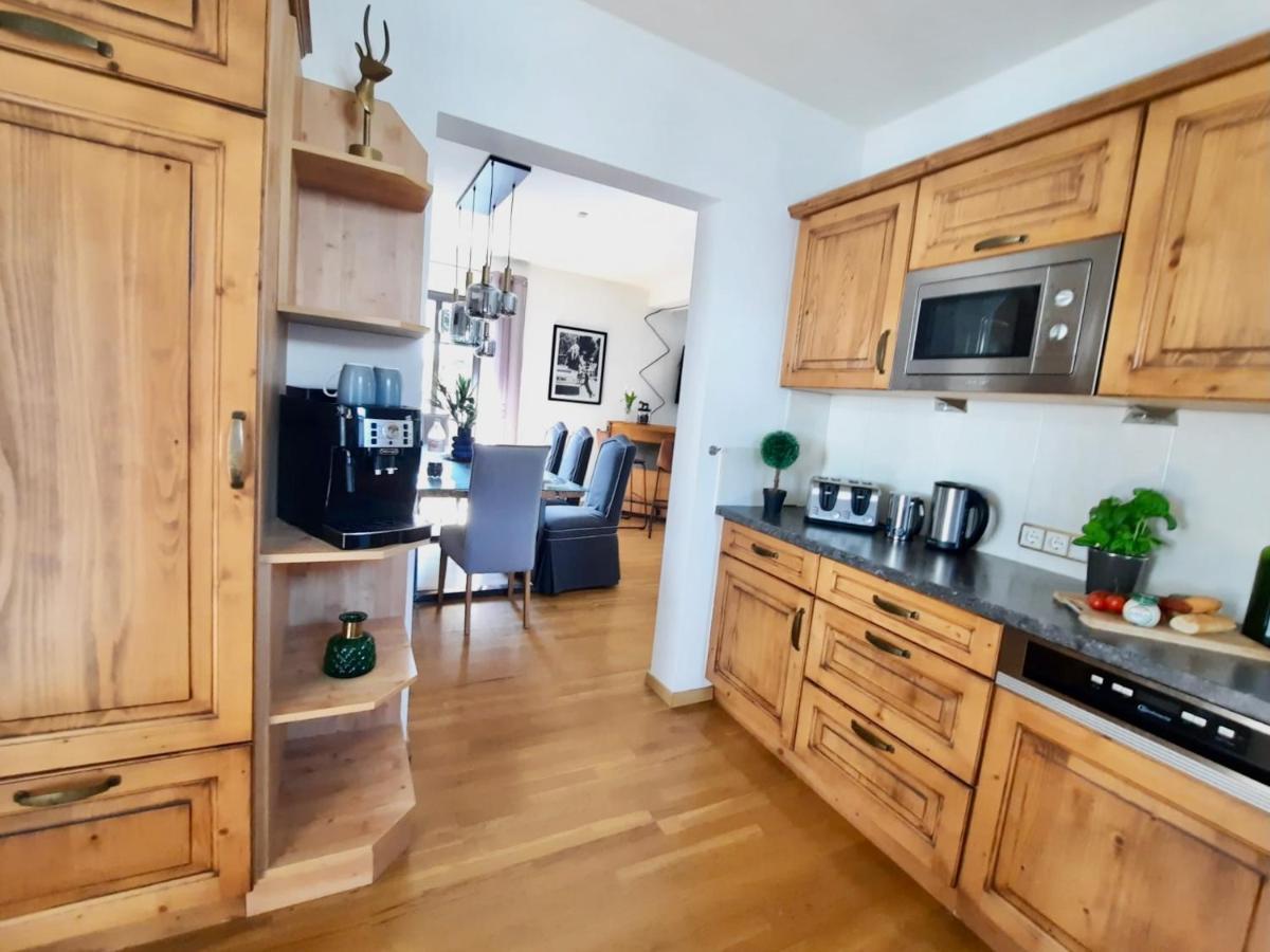 Stadtvilla Belle Kitz Im Zentrum Mit Sauna By Belle Holiday home *